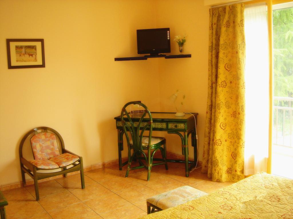 Motel Des Bruyeres Lamotte-Beuvron Quarto foto