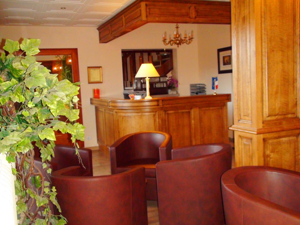 Motel Des Bruyeres Lamotte-Beuvron Exterior foto