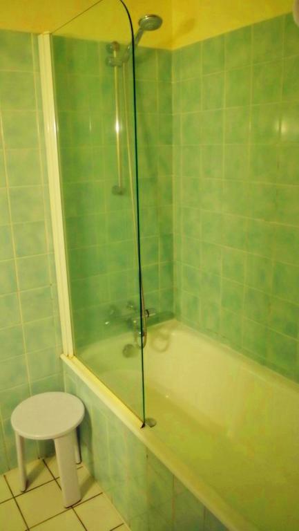 Motel Des Bruyeres Lamotte-Beuvron Quarto foto