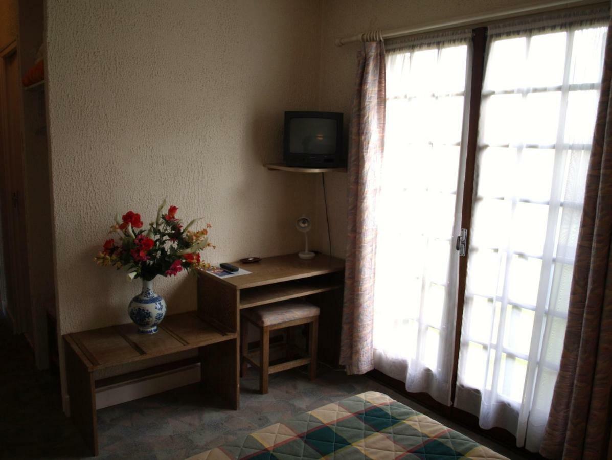 Motel Des Bruyeres Lamotte-Beuvron Exterior foto